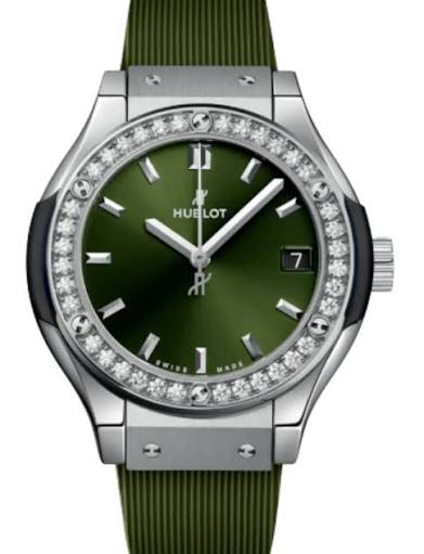 Hublot Classic Fusion  Titanium Green Diamonds  33 mm 2026 year